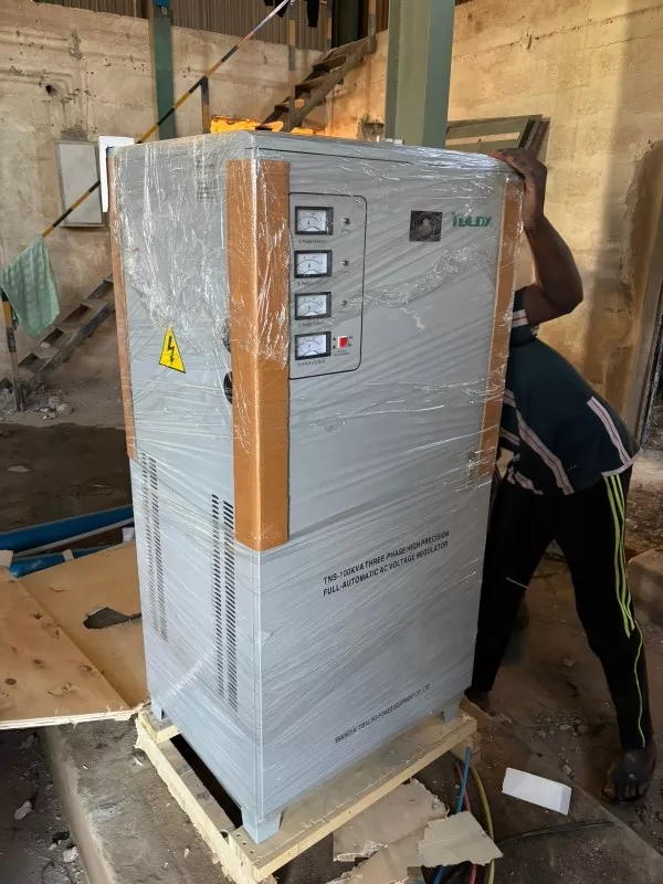 TNS series three phase fully automatic AC voltage regulator